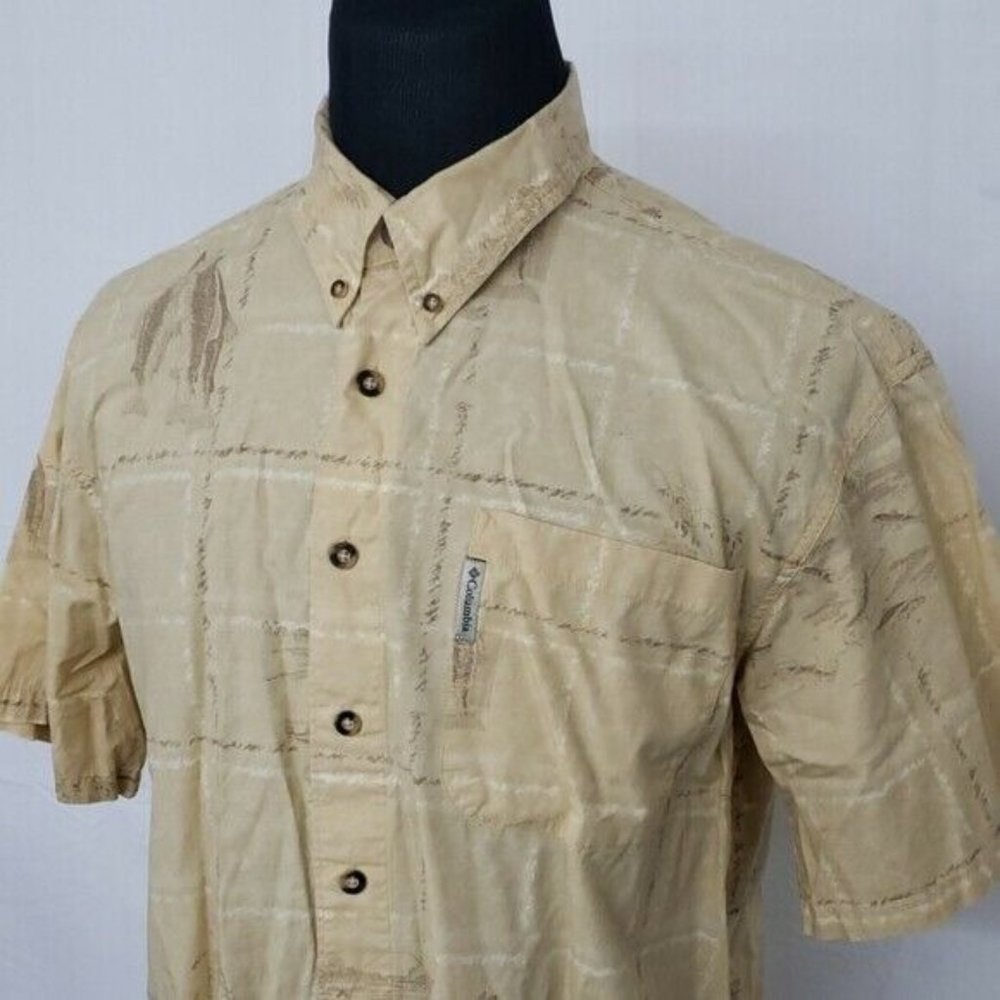 Columbia River Lodge Animal Print Button Down Shirt Fish Yellow